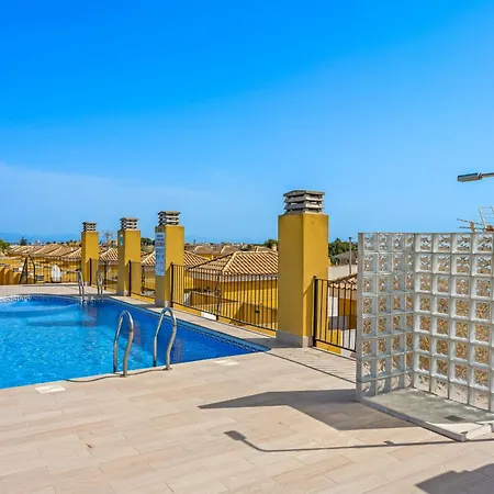 Casa Tranquilo Daya Nueva