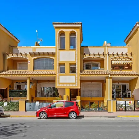 Casa Tranquilo Daya Nueva